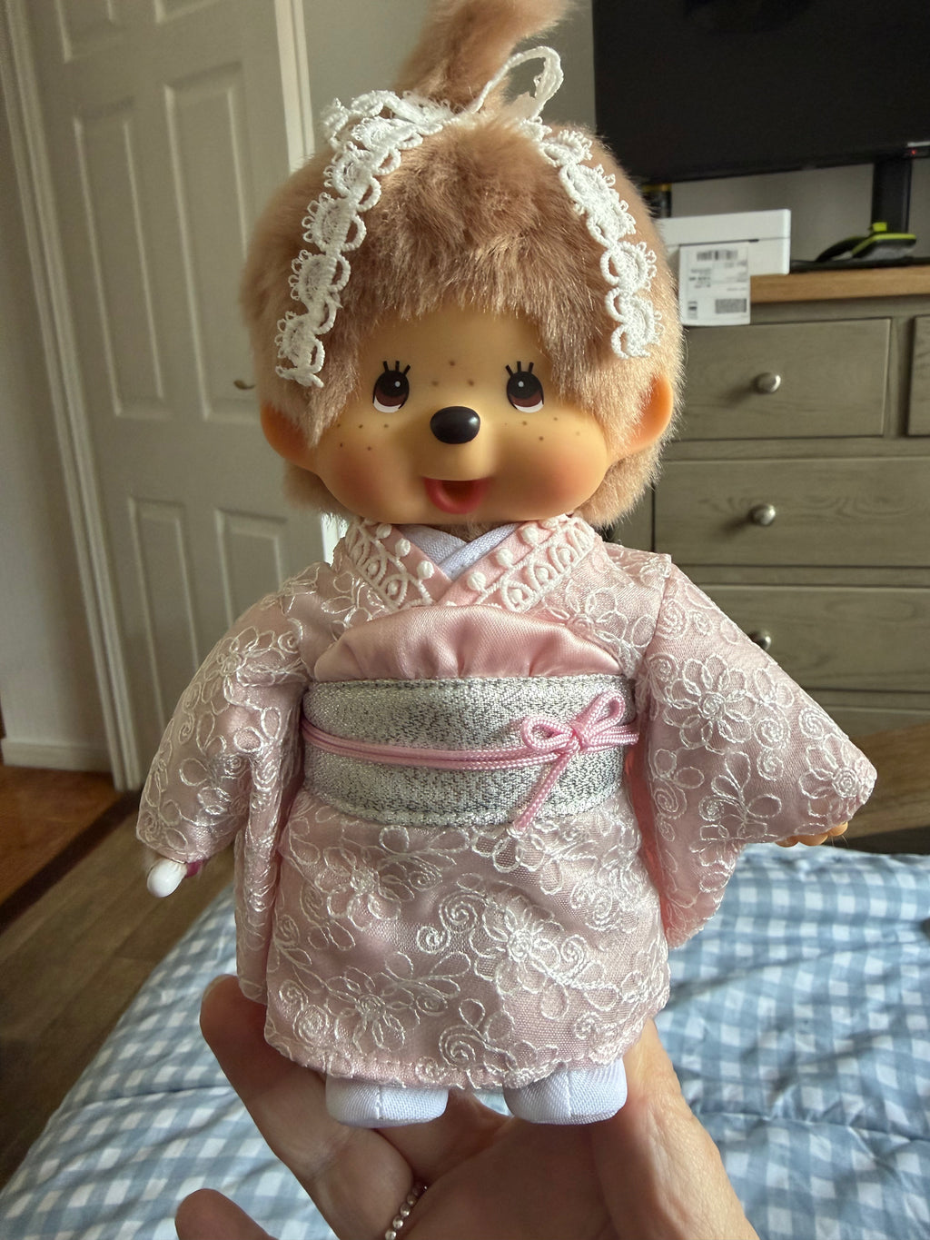 Monchhichi Kimono Girl – Milk Tea Brown Pink Kimono – Sekiguchi Japan