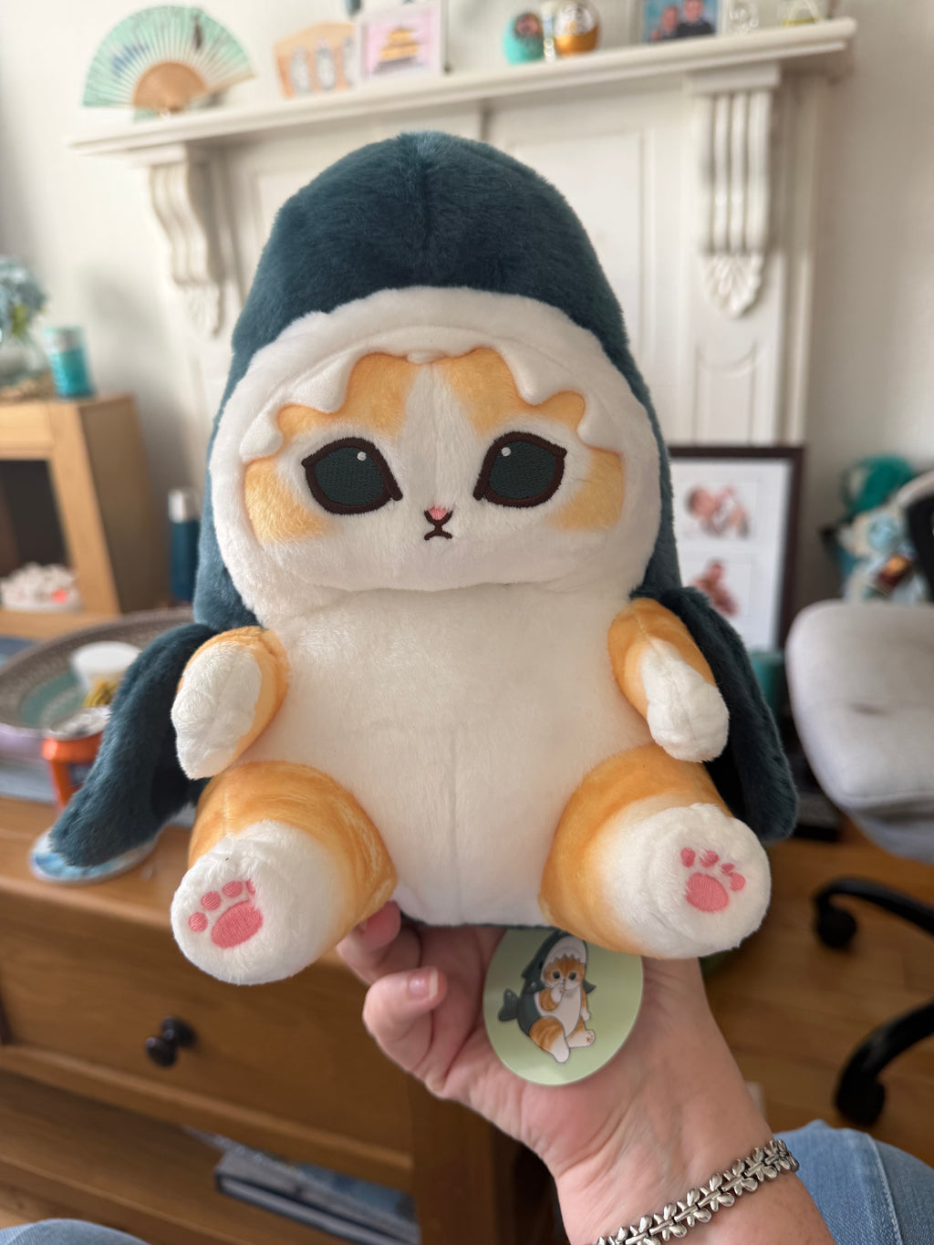 Mofusand Shark Cat Mascot Keychain – Authentic Japanese Plush Bag Charm 🦈🐱
